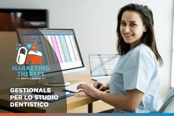 Un sorriso radioso mentre gestisce lo studio dentistico con la nostra app.